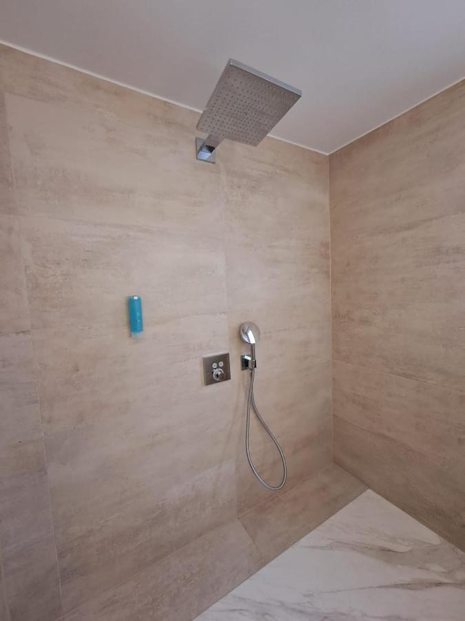 Hotel Rhin Inn Fehrbellin Екстер'єр фото