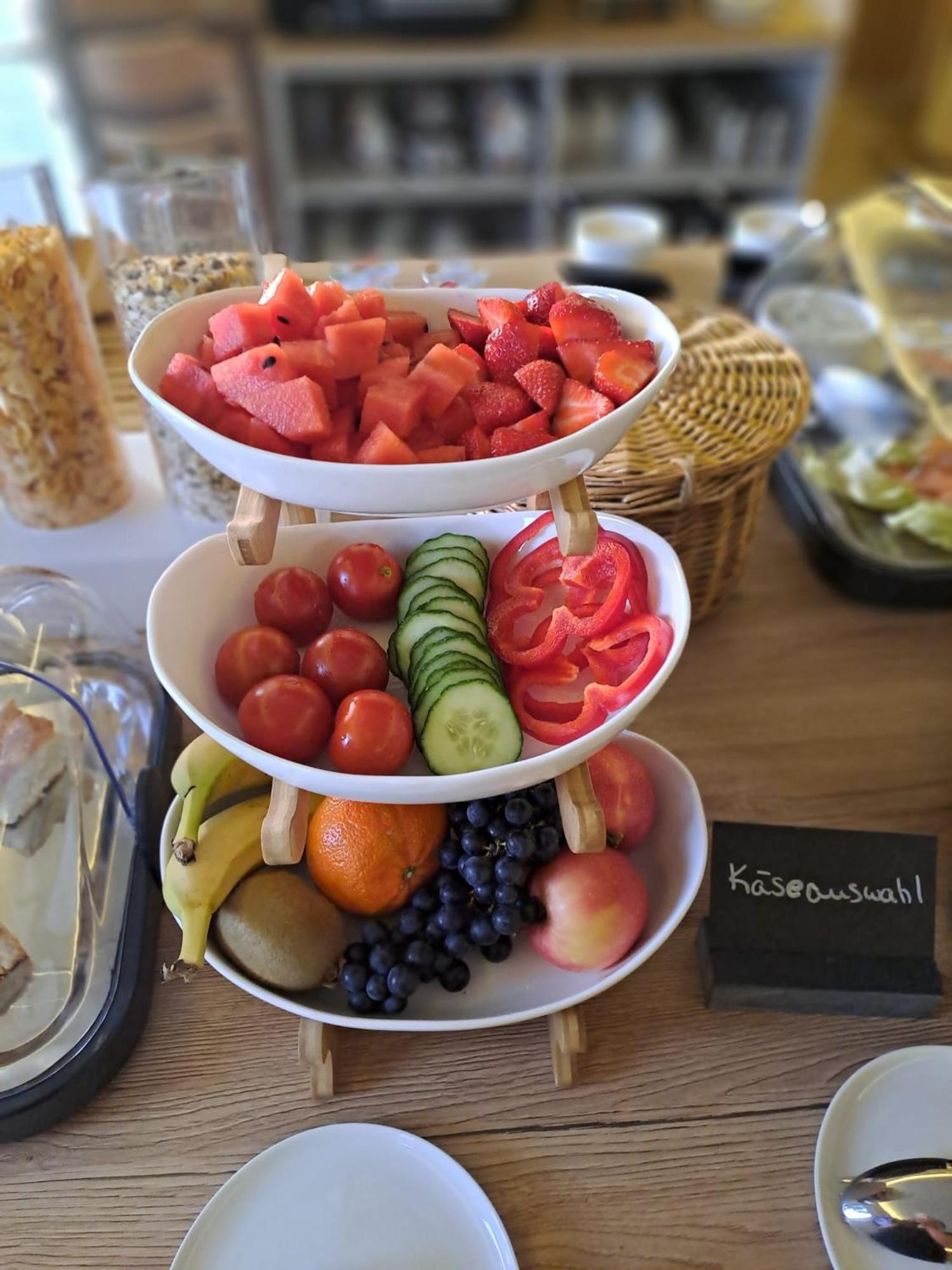 Hotel Rhin Inn Fehrbellin Екстер'єр фото